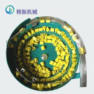 塑料件星空体育平台-星空（中国）
盘自动排料盘